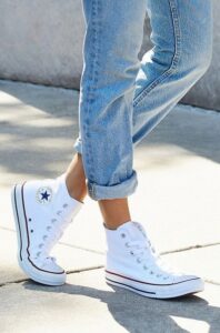 Assortir les Converse montantes pour femmes